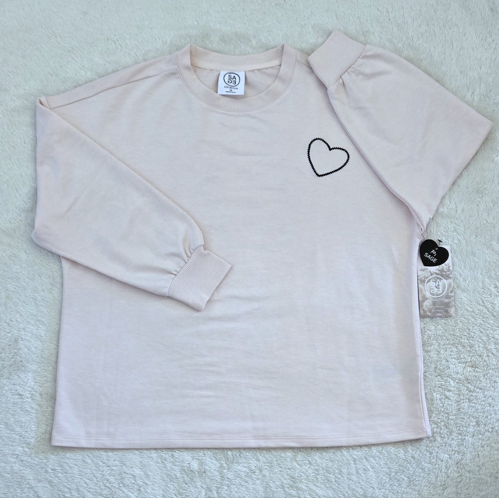 Sage🌿 Collective Stitched🪡 Open Black Heart🖤 Sweatshirt  - NWT